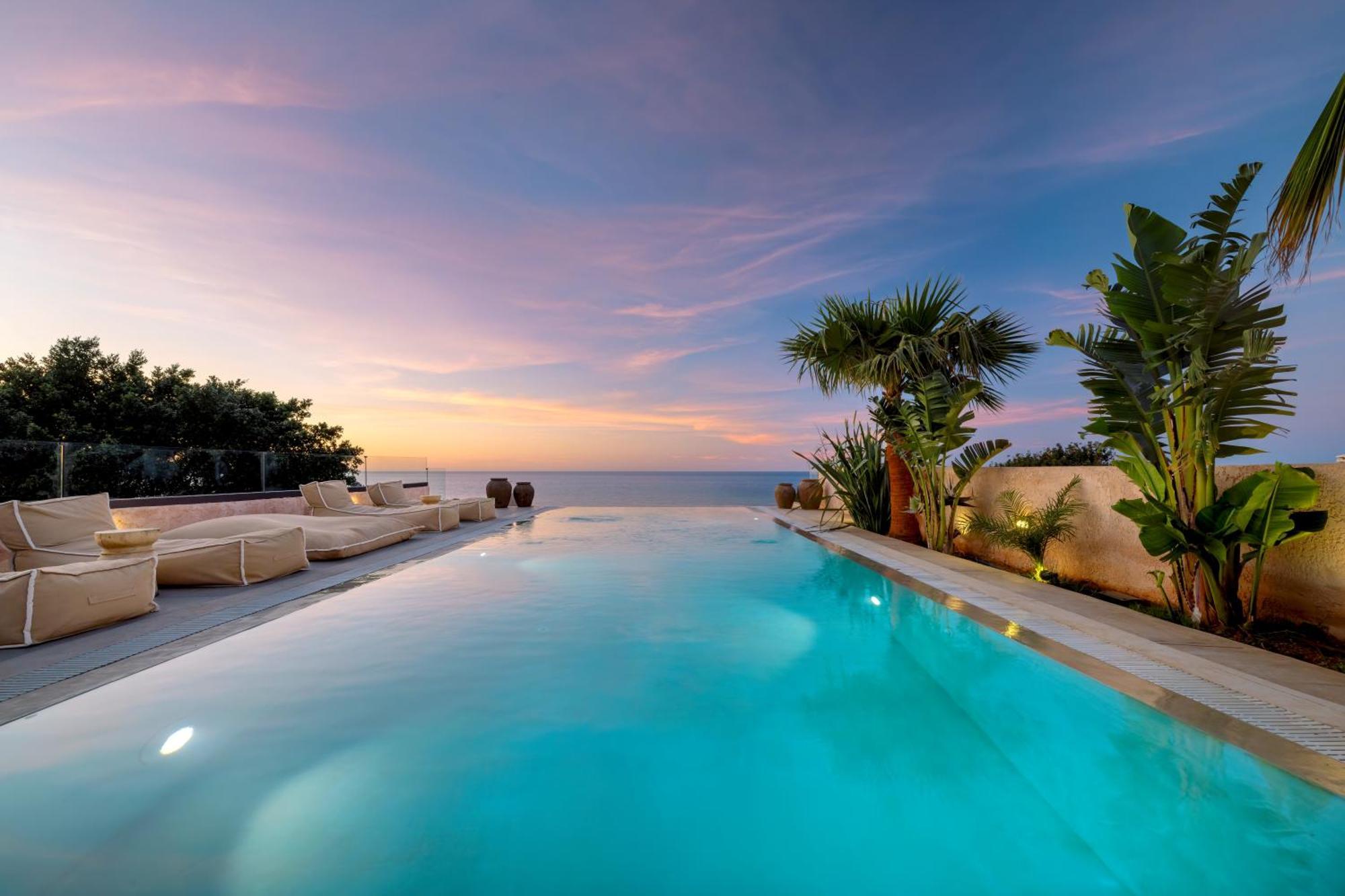 Casa Tequiero, An Ethereal Seaview Retreat, By Thinkvilla Херсонісос Екстер'єр фото